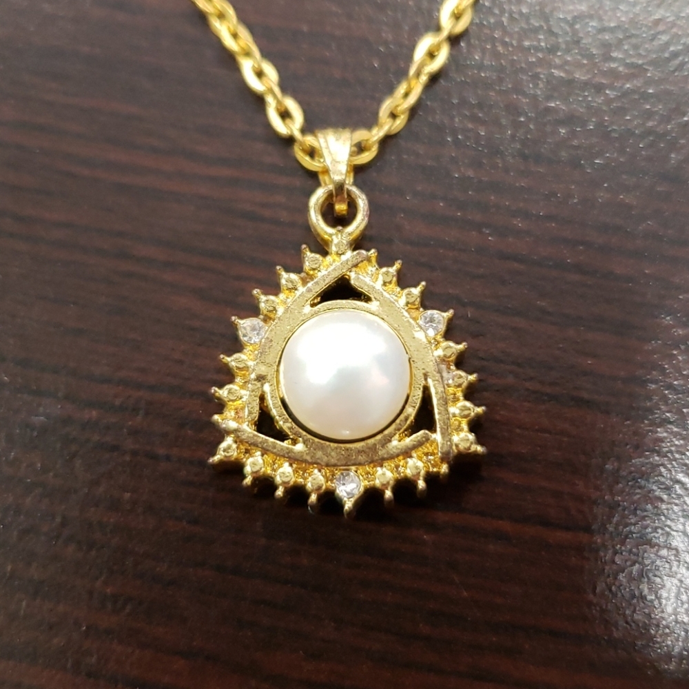 💛🤍💛Gold Diamond Pearl Look Necklace - Picture 1 of 8